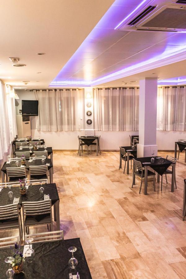 Hotel Sierra De Huesa Dış mekan fotoğraf
