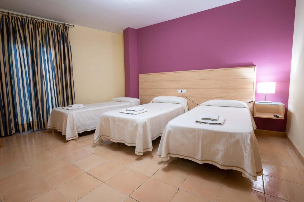 Hotel Sierra De Huesa Dış mekan fotoğraf