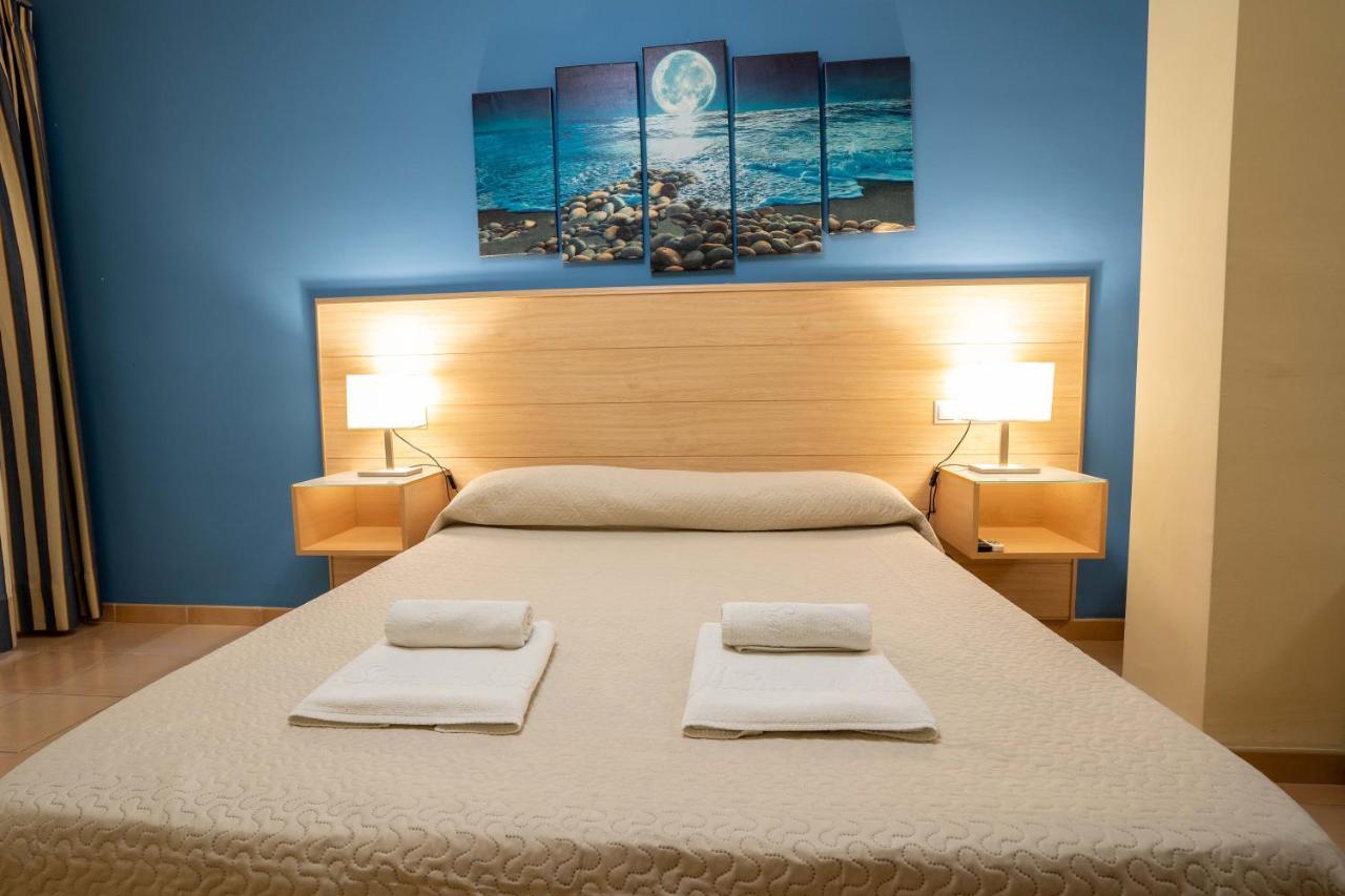 Hotel Sierra De Huesa Dış mekan fotoğraf